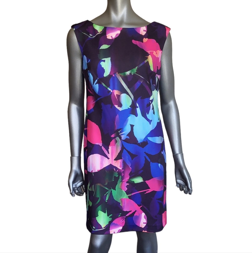 227. NWT Trina Turk Colorful Dress Size 6